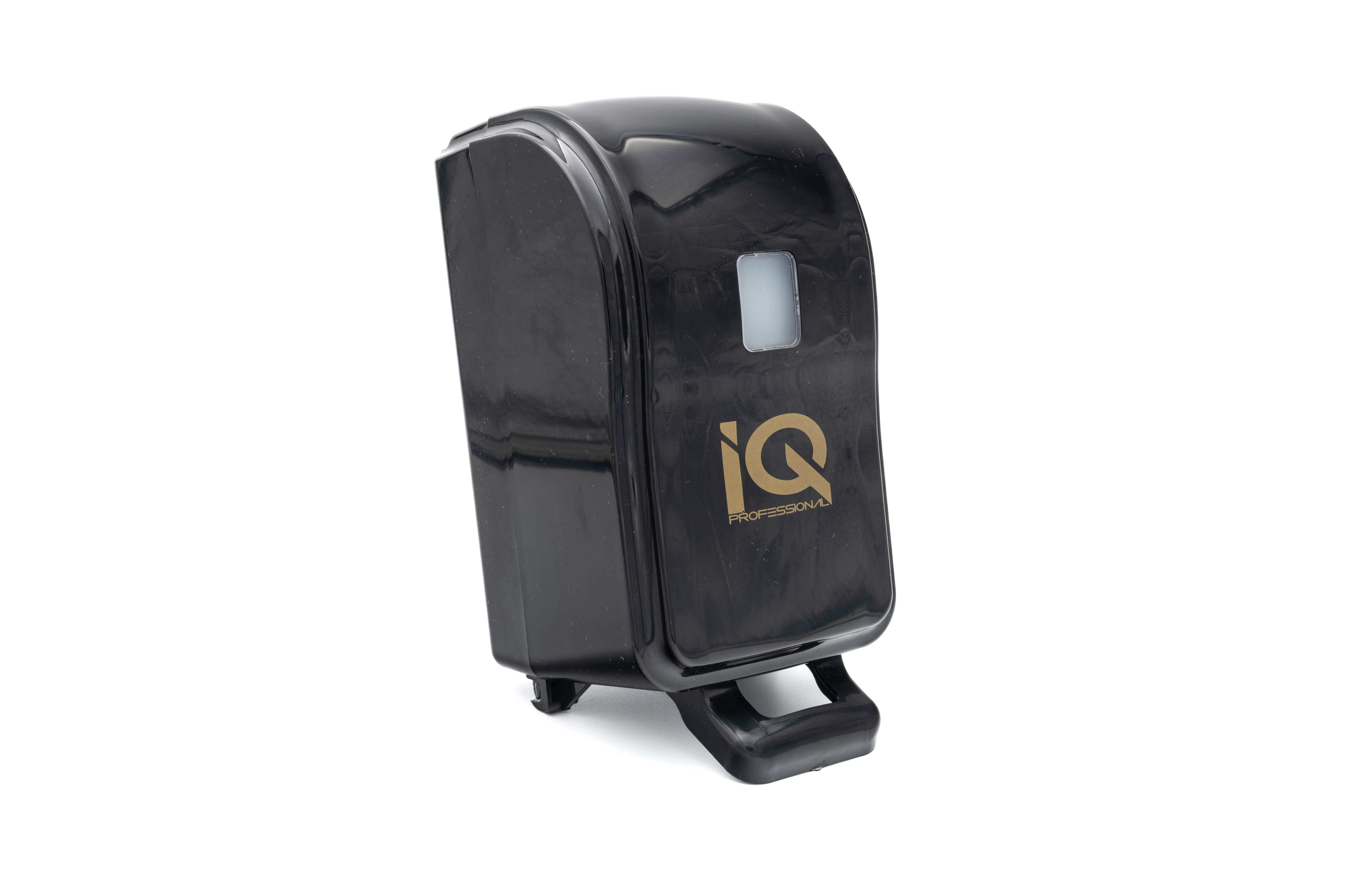 IQ PROFESSIONAL DISPENZER ZA SAPUN U PENI CRNI gallery image